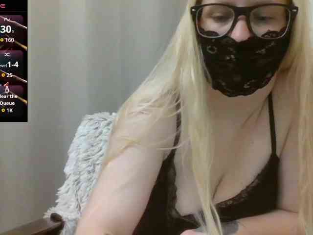 Lilithaa webcam