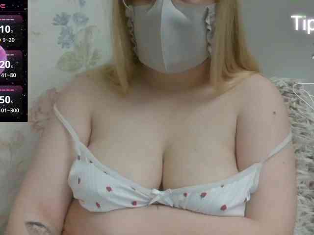 Lilithaa webcam