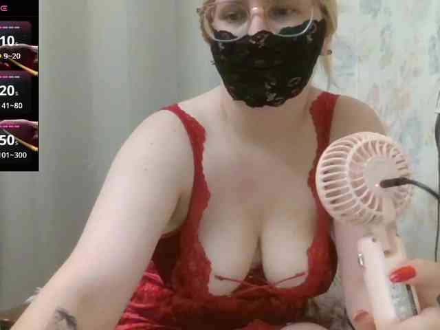 Lilithaa webcam