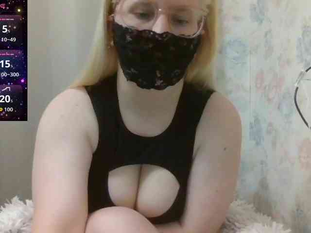 Lilithaa webcam