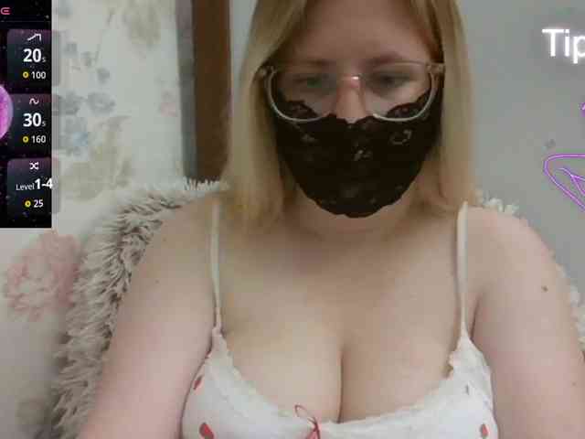 Lilithaa webcam