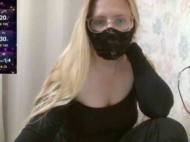 Lilithaa webcam