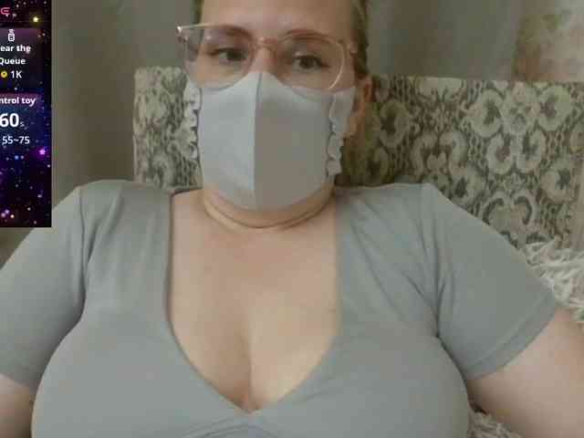 Lilithaa webcam