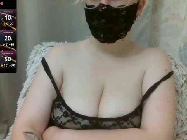 Lilithaa webcam