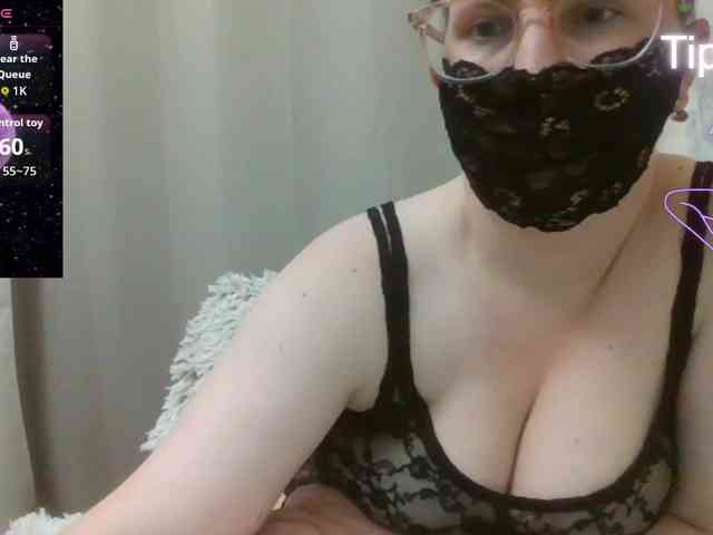 Lilithaa webcam