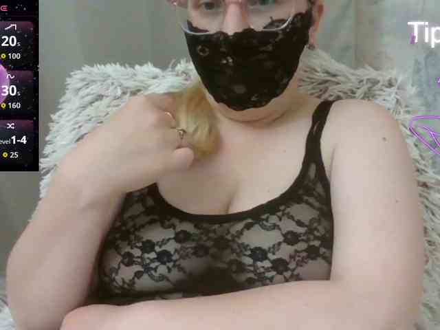Lilithaa webcam