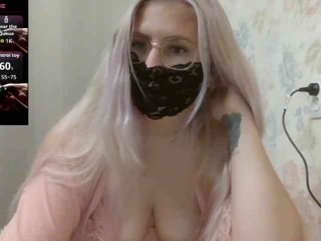 Lilithaa webcam