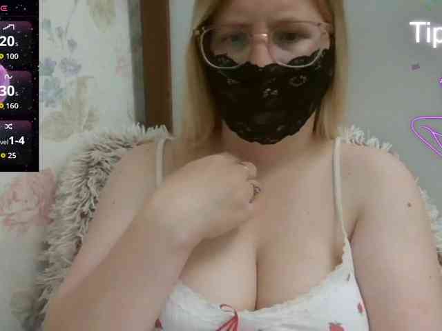 Lilithaa webcam