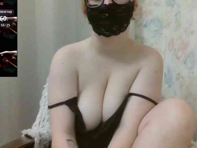 Lilithaa webcam