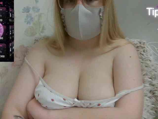 Lilithaa webcam