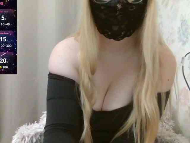 Lilithaa webcam