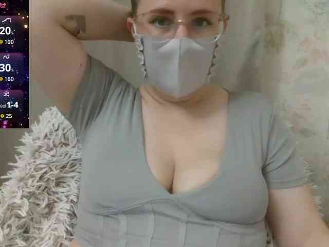 Lilithaa webcam