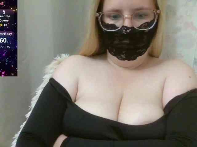 Lilithaa webcam