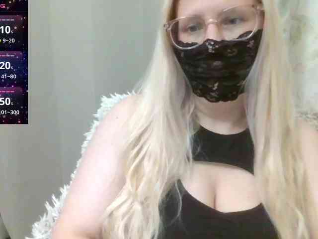 Lilithaa webcam