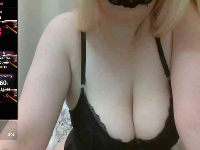 Lilithaa webcam
