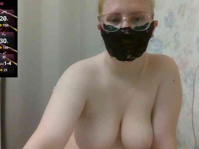 Lilithaa webcam