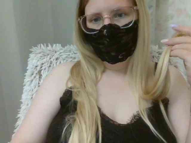 Lilithaa webcam