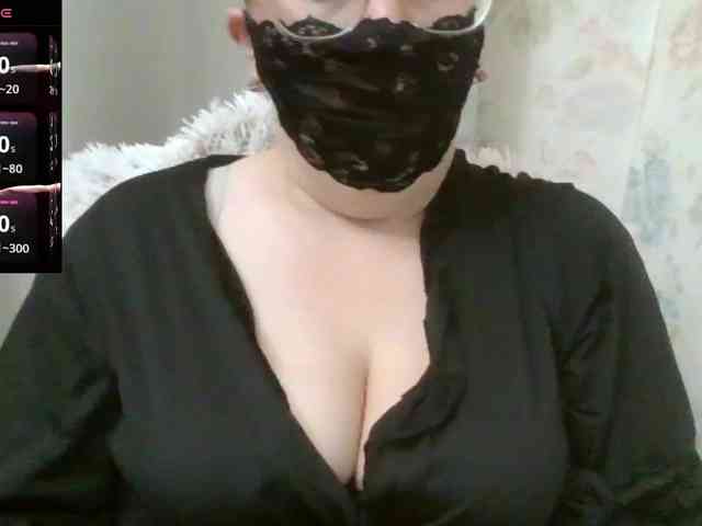 Lilithaa webcam