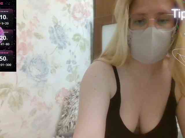 Lilithaa webcam