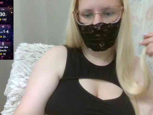 Lilithaa webcam
