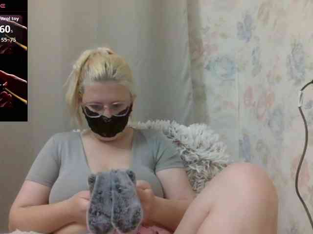 Lilithaa webcam