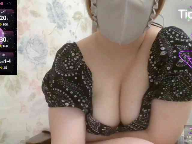 Lilithaa webcam
