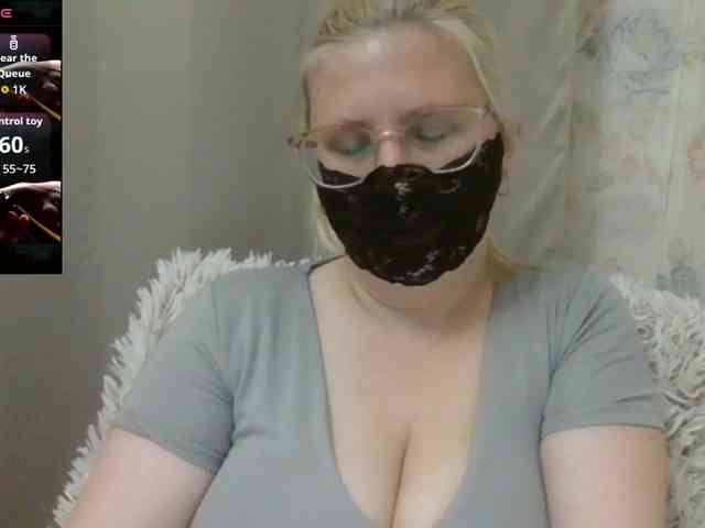 Lilithaa webcam