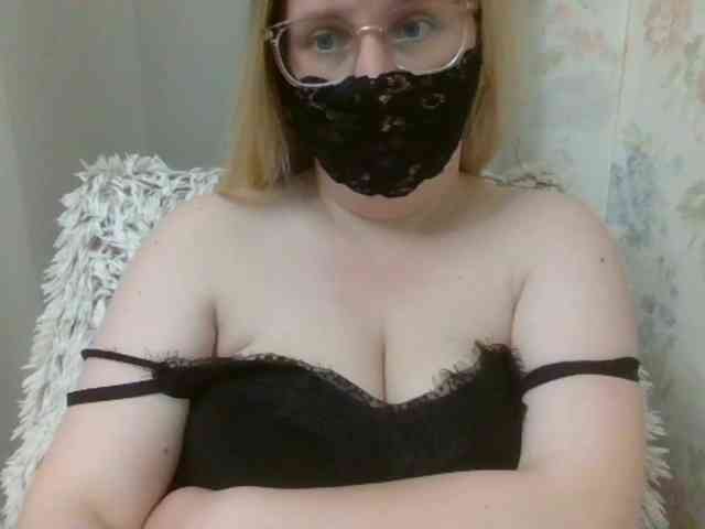 Lilithaa webcam