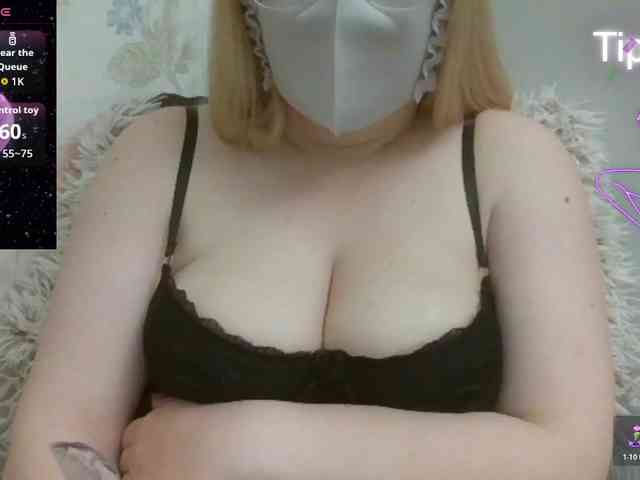 Lilithaa webcam