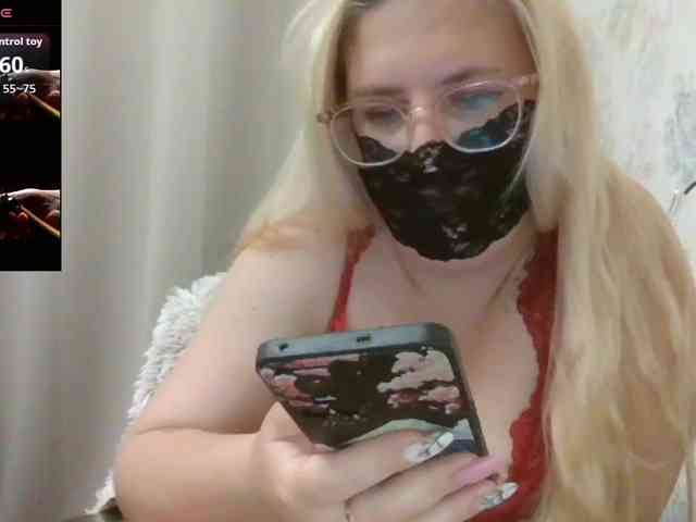 Lilithaa webcam