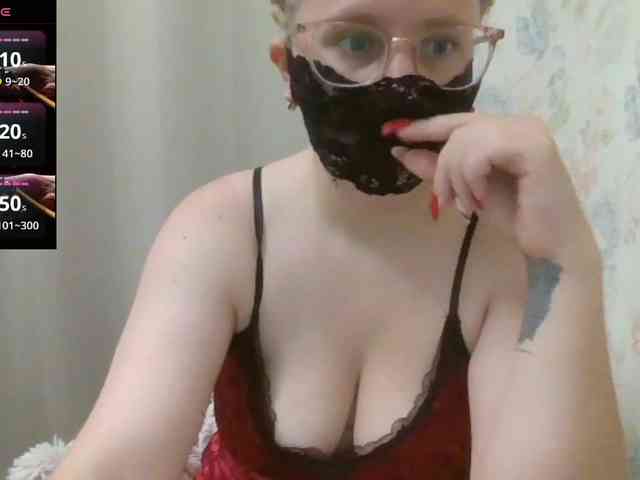 Lilithaa webcam