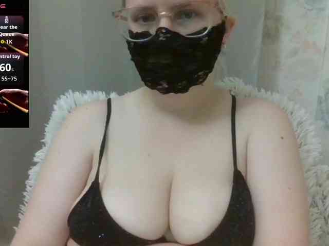 Lilithaa webcam