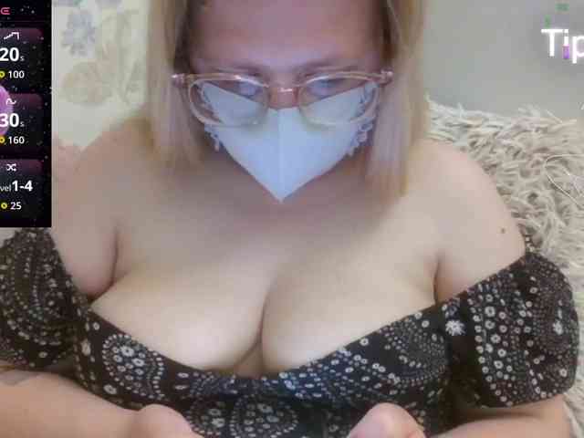 Lilithaa webcam