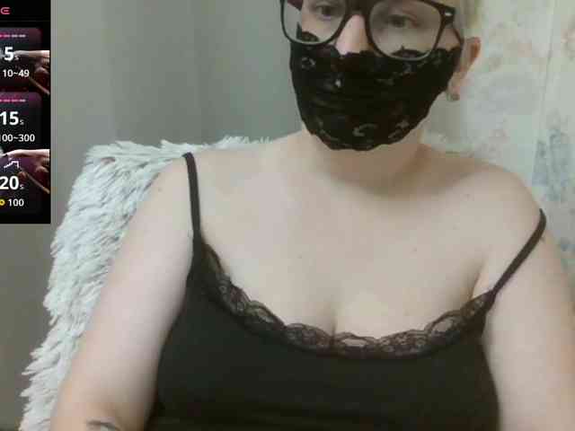 Lilithaa webcam