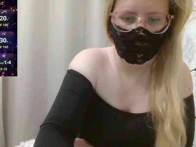 Lilithaa webcam