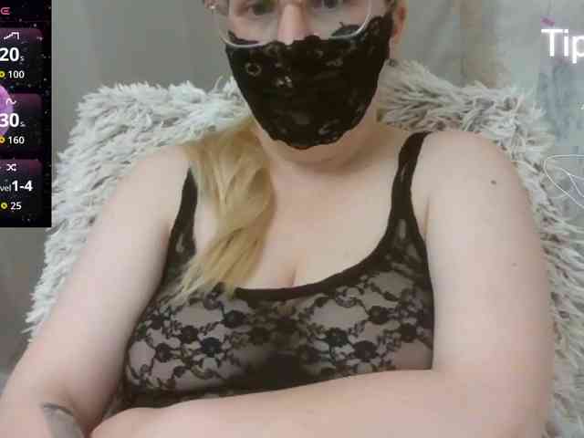 Lilithaa webcam
