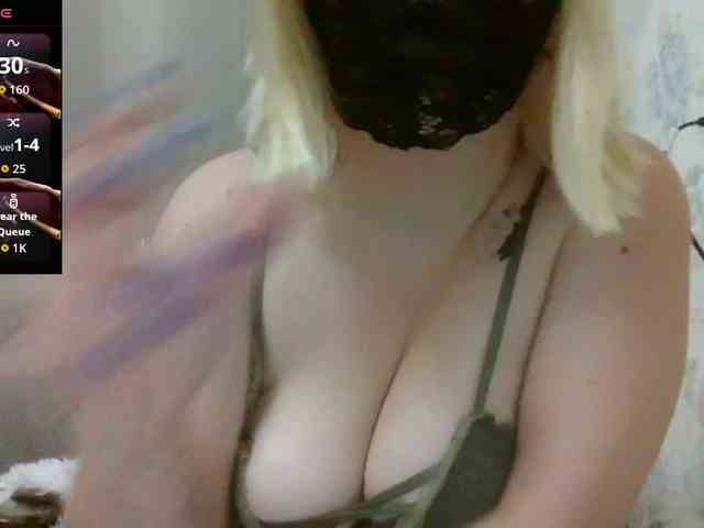 Lilithaa webcam