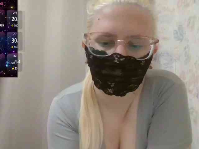 Lilithaa webcam