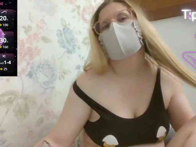 Lilithaa webcam