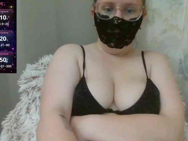 Lilithaa webcam