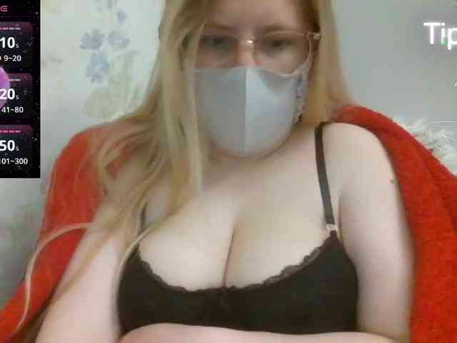 Lilithaa webcam