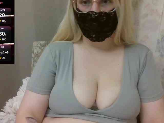 Lilithaa webcam