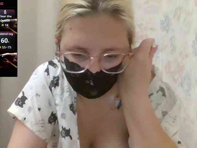 Lilithaa webcam