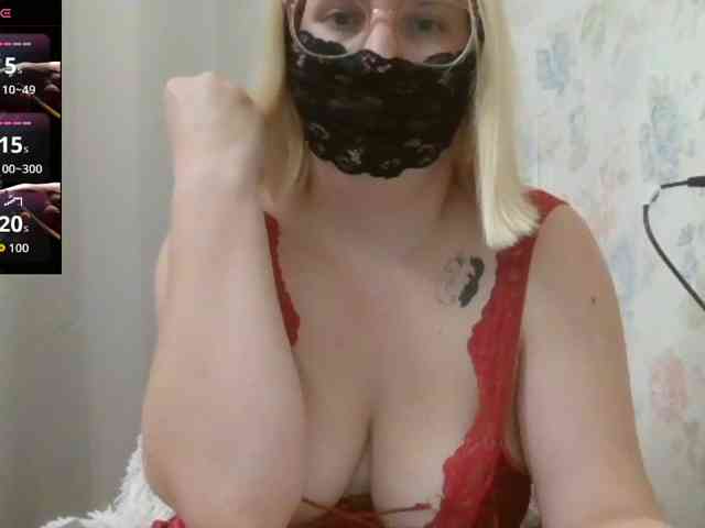Lilithaa webcam