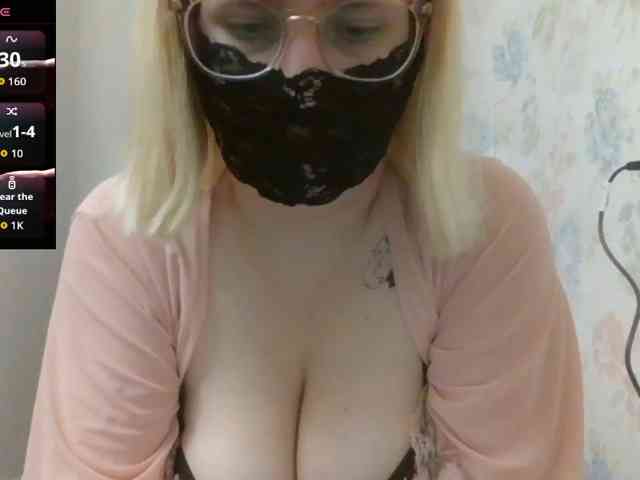 Lilithaa webcam