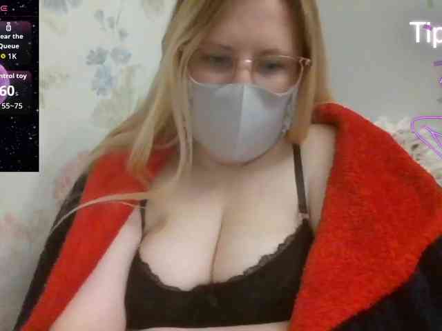 Lilithaa webcam