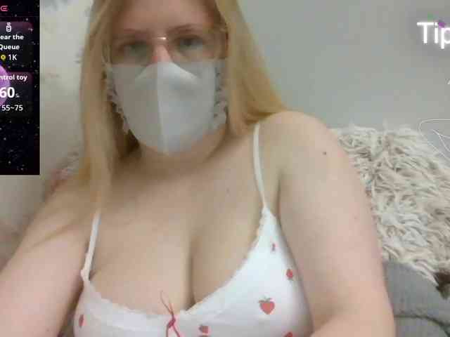 Lilithaa webcam