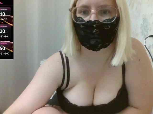 Lilithaa webcam