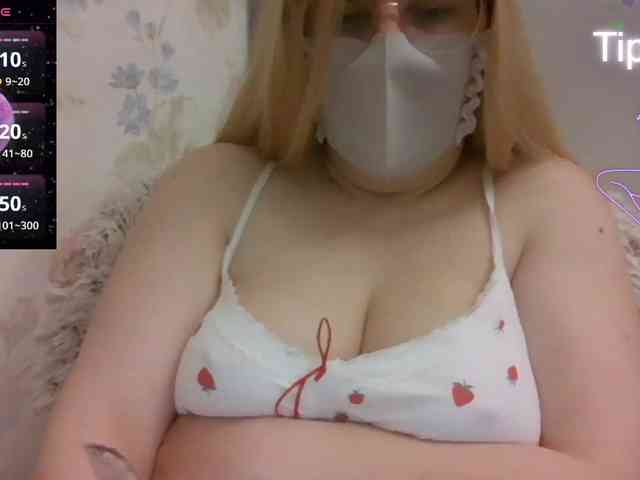 Lilithaa webcam