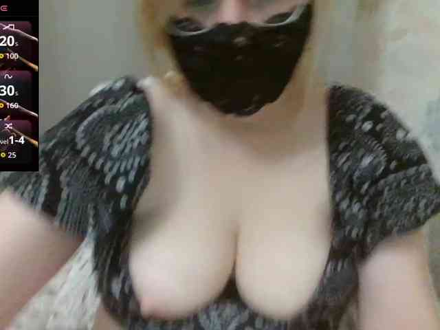 Lilithaa webcam